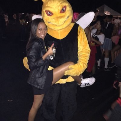 LarissyAraujoo's profile picture. 