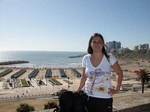 anitacolombani's profile picture. Tec. Sup. en Turismo. Nací hace 30 años un 22 de enero en la ciudad de Balcarce, vivo en Neuquen hace 9 años.