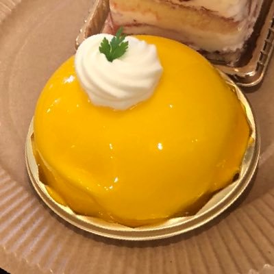 僕が食べて美味しかったものを画像と感想を載せてツイートして行きます。不定期更新です。