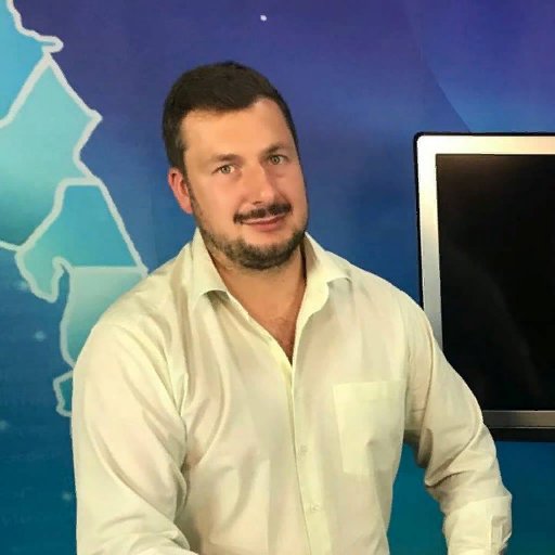 Главный бухгалтер, член Общественной палаты Воскресенского района, консультант-эксперт Общественной палаты Московской области, действительный член ИПБ РФ