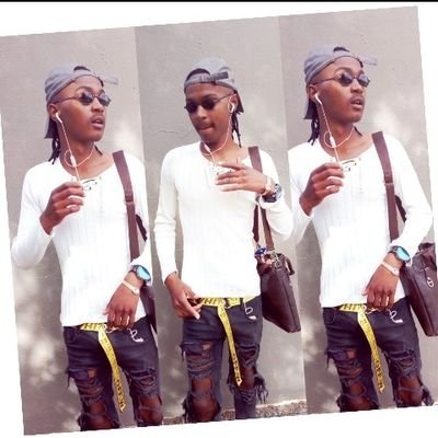 zihlanoh's profile picture. ama

kool 

kalm 
&
kollected guy  .