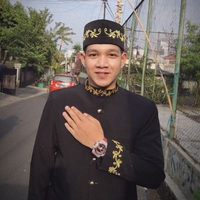 Olahraga Musik Kuliner Keluarga Perjalanan Sosial Teknologi Pendidikan
