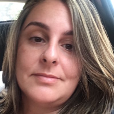 anamenina's profile picture. Dir de Arte que gosta do que faz...