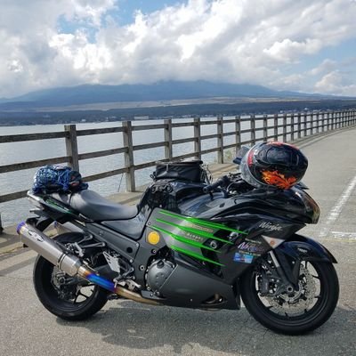 バイク大好きバイクで旅行大好きカワサキZX14R