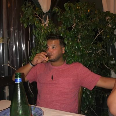 ernieochoquatro's profile picture. PHD