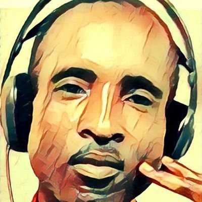 OAP & Voiceover Artist @ Vision 92.1 FM Abuja, Nigeria. muzik-media-eNtErTaInMeNt Cathedral..
Radio presenter, VO artist, singer, compére, News Caster.