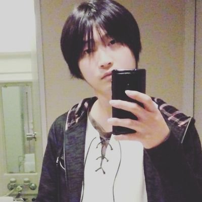 DEEN/GLAY/XJAPANとかが好きなダメリーマンです。
Twitterの使い方がまだ良く分からないので、ご了承お願いいたします。
よろしくお願いします！