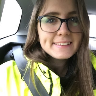 glittersessa's profile picture. ibland måste man bara ligga raklång på golvet med ansiktet neråt och chilla en stund