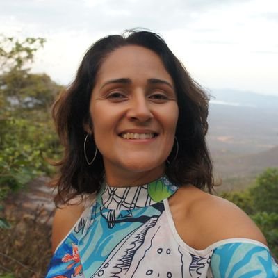conceicaoaraujo's profile picture. Ninguém é escravo de sua identidade.