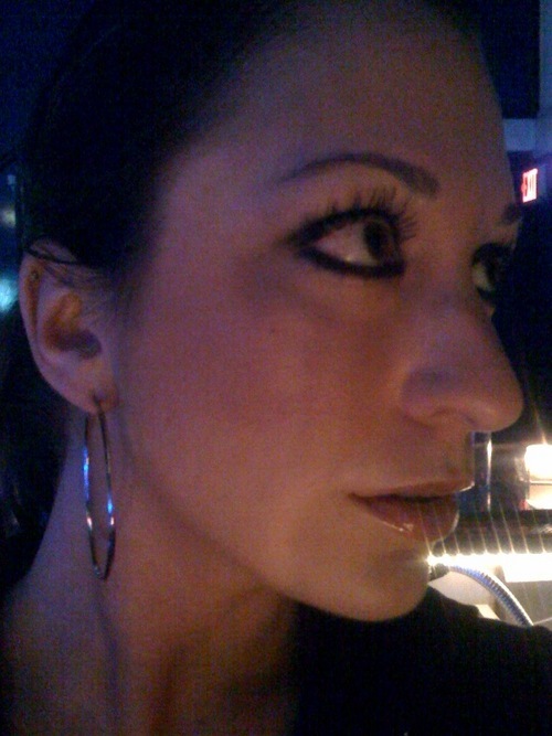 bartender extraordinaire. travel fiend. animal lover.