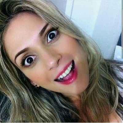 viver e não ter a vergonha de ser feliz🎶
jovem apaixonado and iludido 🌈💥