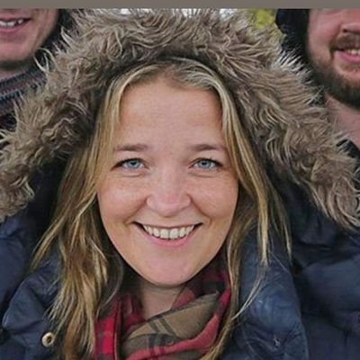 Wife, Mum of 2, Director/Founder of @ProjectEsther..Passionate about helping people to see and reach their potential.