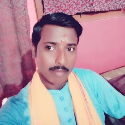 मैं जिन्दगी गिरवी रख दूंगा....
तु सिर्फ कीमत.....
बता मुस्कुराने की.......