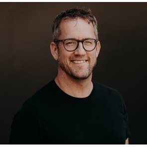 Jurist och regionchef på Hyresgästföreningen. Skriver mest om #bopol. Bostad är en mänsklig rättighet. Upprörs över smutskastning och historieförfalskning.