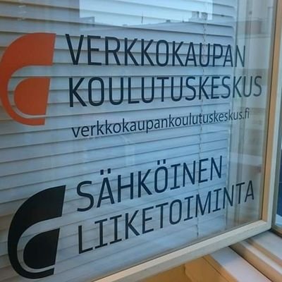 Haluatko myydä verkossa? Meidän koulutuksissa on aina hyvä meininki ja takuu osaamisen nousuun! #digitaalisuus #verkkokauppa #some #matkailu #liiketoiminta