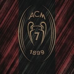 Ghana sucks at the moment. Biggest Milan fan in Ghana🇬🇭🇬🇭 and it's not even close...