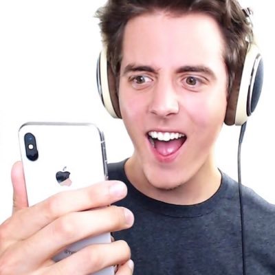 PalsNews's profile picture. This is Pals News. Thank You for tunning in. Here, we talk about pals theories and/or jaw dropping news in the pals. Heres the tea sis.