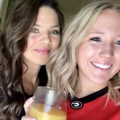 naomi_elise10's profile picture. MEY