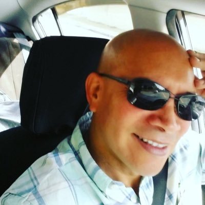 eliodelosantos's profile picture. Abrazo cada día con una sonrisa, y doy las gracias al todo ponderoso; Y, soy muy feliz en esto a lo que llaman vida!