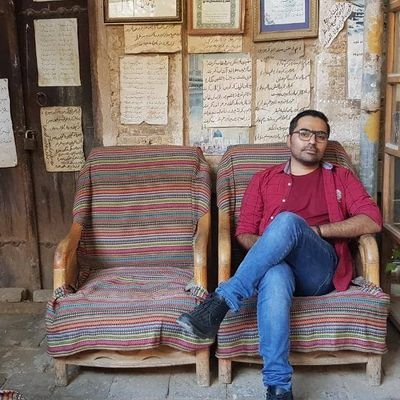 ‏‏خبرنگار و فعال رسانه ای