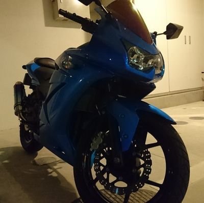 バイク垢作りました〜
NINJA250Rに乗ってる大学生です！
バイク好きな人仲良くしてくださーい

ツーリングのお誘いもぜひ！