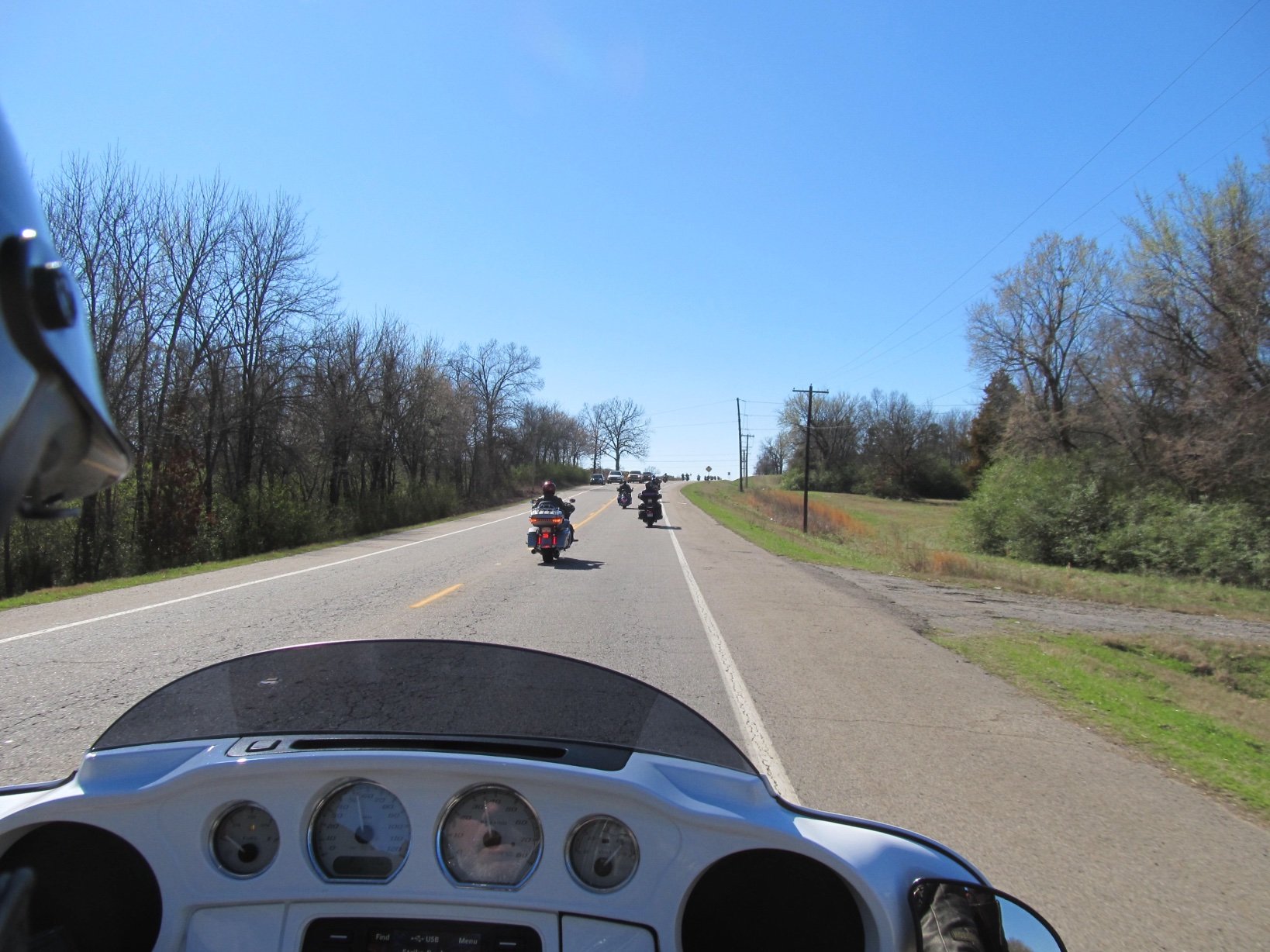 Thunder TV: Weekly TV show featuring Dennis Snow with interviews of bikers & featuring scenic rides Sundays @ 10am on the Arkansas CW.