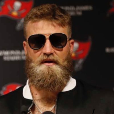 RFitzmagic's profile picture. Leader of the Tampa Bay Buccaneers. #14. Future HOF’er probably. Aaron Rogers is a bum. coach won’t let me start so I’ll just sit on twitter