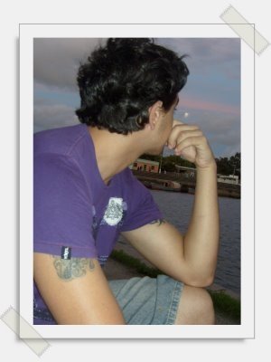 sou eu, sou eu, eu naum me troko por ningm!!!! tntando sonhar um pouco