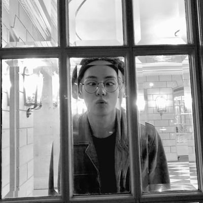 BANGTAN vü ARMY 
Let me down slowly
🌧 Konuşamam yalnızca dumanla haberleşme 🌧
