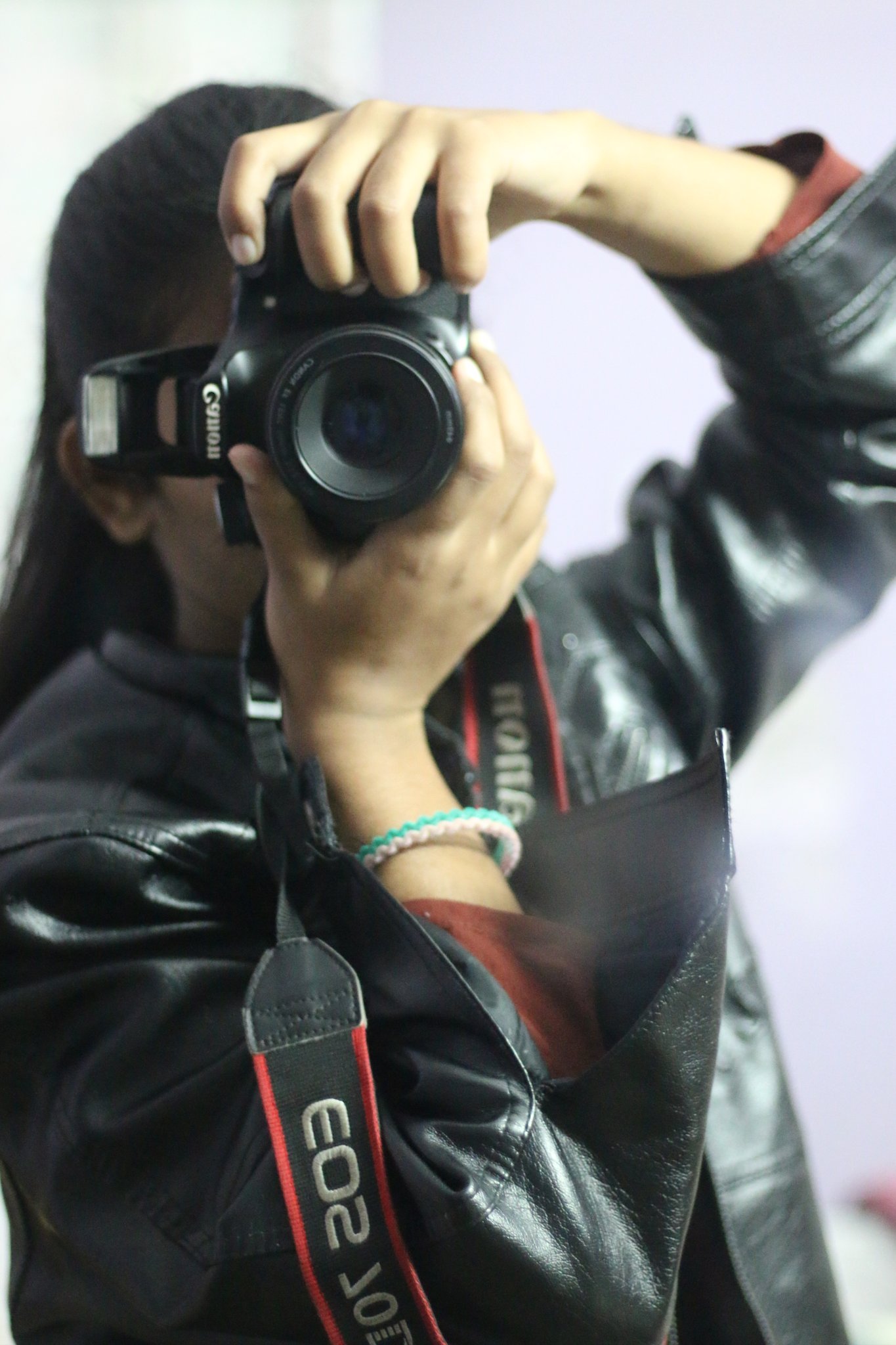 FidakZahra7's profile picture. Photographer
a girl have a lot of dream






my name is fidak
i m 17 yers old
read in Punjab College Bhakkar (ICS-12)