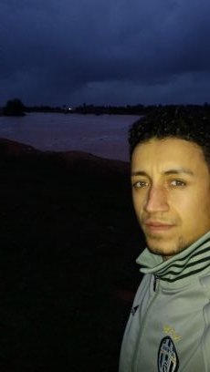 mYhXg2STPcArJoZ's profile picture. 