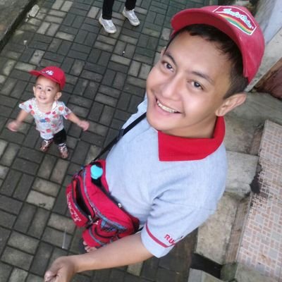 PanduMath22's profile picture. Cancerian 22:86 | Melihat dari sisi lain | Jesus is my inspiration.