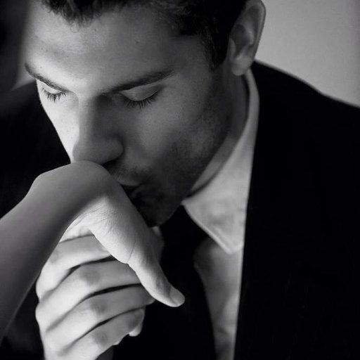 AliDali27310101's profile picture. 