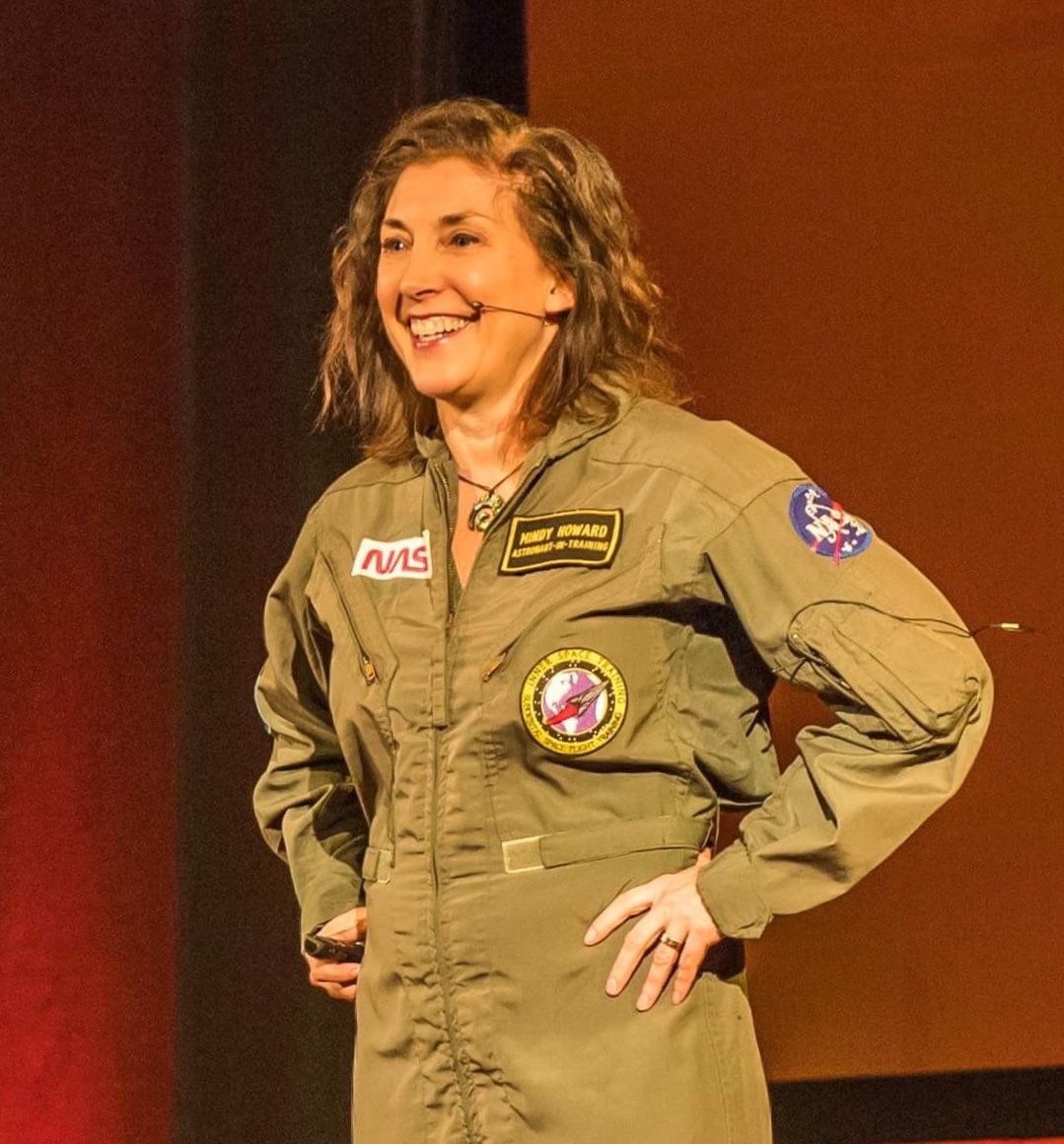 Dr. Mindy Howard- Future Astronaut & Astronaut Trainer (InnerSpaceTraining), helping others achieve their dream in space. Buy my book: https://t.co/03tnYUGa0c