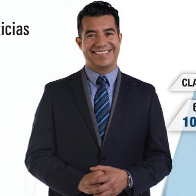 Periodista con especialidad en economía, finanzas y empresas. Conductor de 