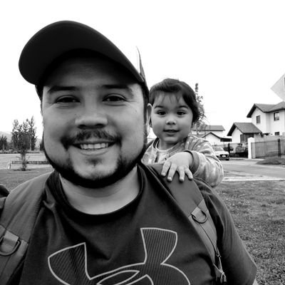 Padre de Matita y Maximiliano pareja de Janette, Ingeniero Informático - Diplomado en Metodologías Ágiles e Intento de Emprendedor.