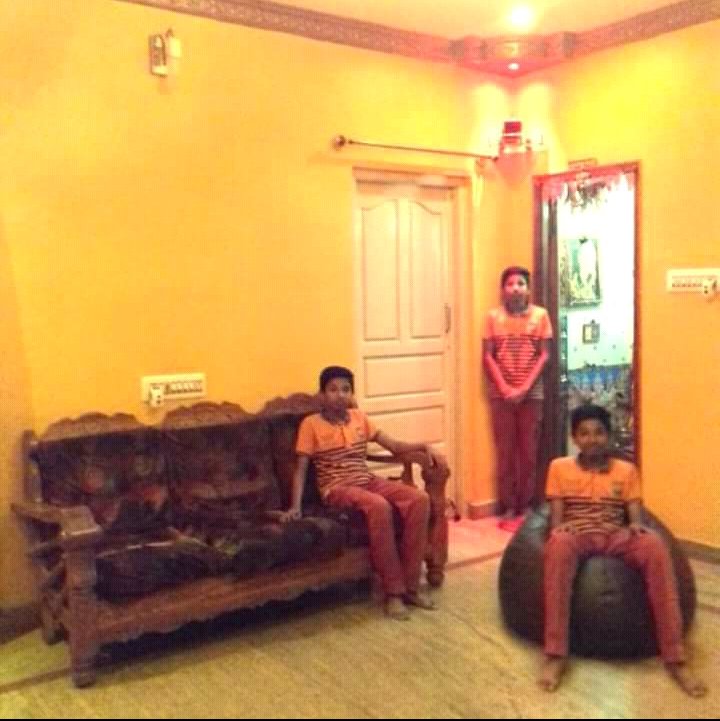 sakthikousik's profile picture. 