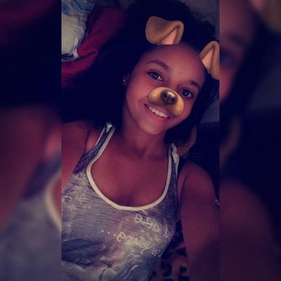 **Tenho//14anos😇**Sou legal novas amizades tô acentando😏❤//flameguista❤