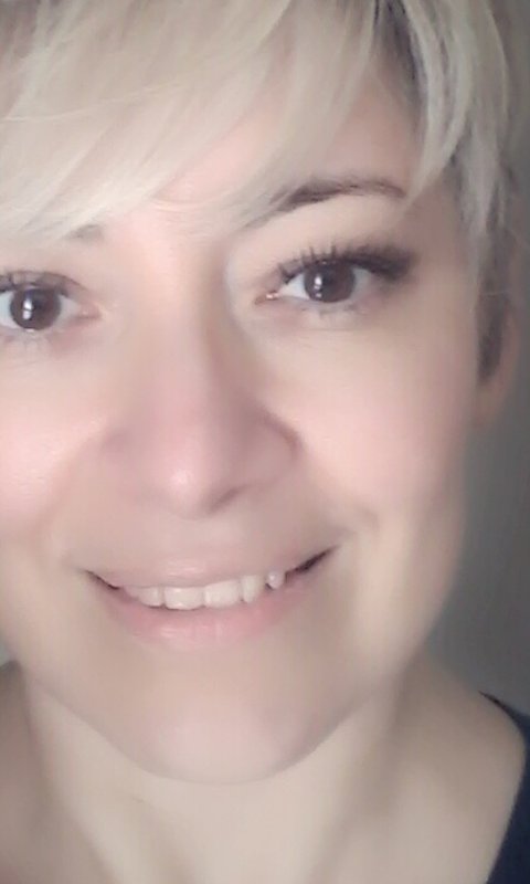Born Mexican, Michigan adopted me. #Autoimmunefighter #resist #spoonie #celiacdisease #crps
we can change the bad in the world.
No DM
PLEASE WEAR A FACE MASK