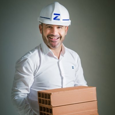 franmaza78's profile picture. Amante de la #construcción.