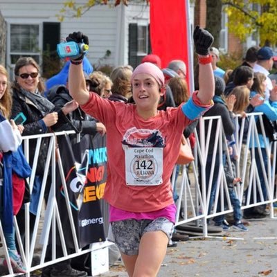 jellyanna_runs's profile picture. Here for Quizzitch! Runner, dietitian and dog mom to the one and only Lanie Bean. #neverlookback