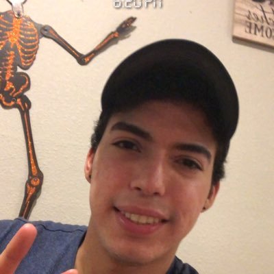 torrespedrop12's profile picture. 