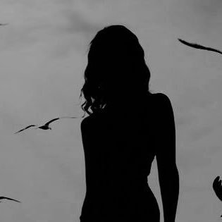Italian heiress, world traveler and investor. Interested in bettering the world for myself and the demise of those who think me evil. Shakespeare