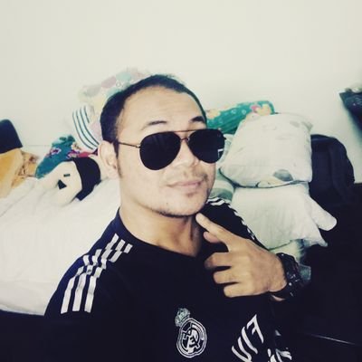 aiful_faiz's profile picture. I Love My Parents Because She Is Very Valuable For Me.