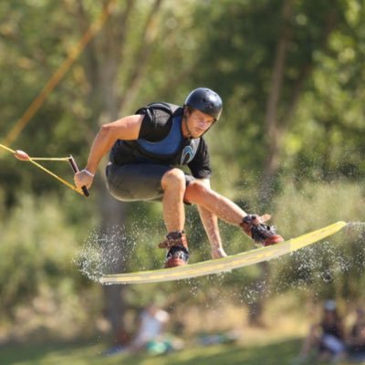Host of @studiowakepark 🎙 - From @kedgebs & @crepsidf 🎓 - Pushing for wakesports development 🌐🇨🇵