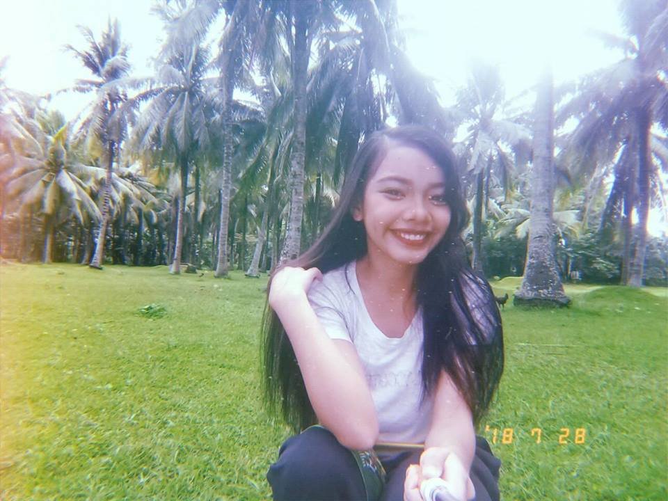 Binibining_Riah's profile picture. Her mind was filled with unending and restless thoughts.