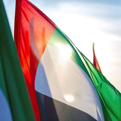 الأنسان اللي ليس لديه أصدقاء
مجهول الهوية وتدفنه رمال الصحراء