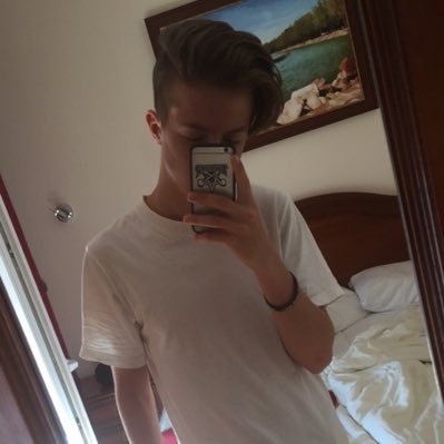 ibrahimissogood's profile picture. Techno DJ/Producer⚒🔊🖤