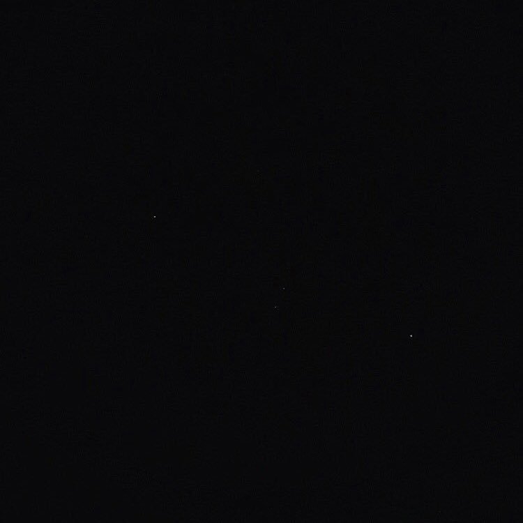 lllllllsssaaaa9's profile picture. 