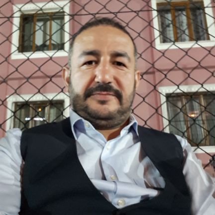 mehmetsesli23's profile picture. İyi bir dünya istiyorsak, iyilik yapan insanlar yetiştirmeliyiz.😉